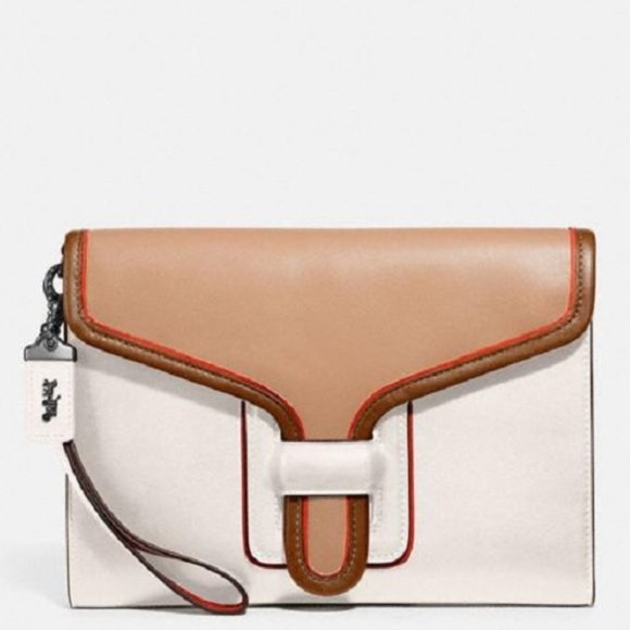$169 *NEW* COACH Wristlet Slip Tab Closure - Picture 5 of 8